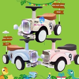 Xe chòi chân trẻ em hình ô tô phát nhạc đèn sinh động cao cấp