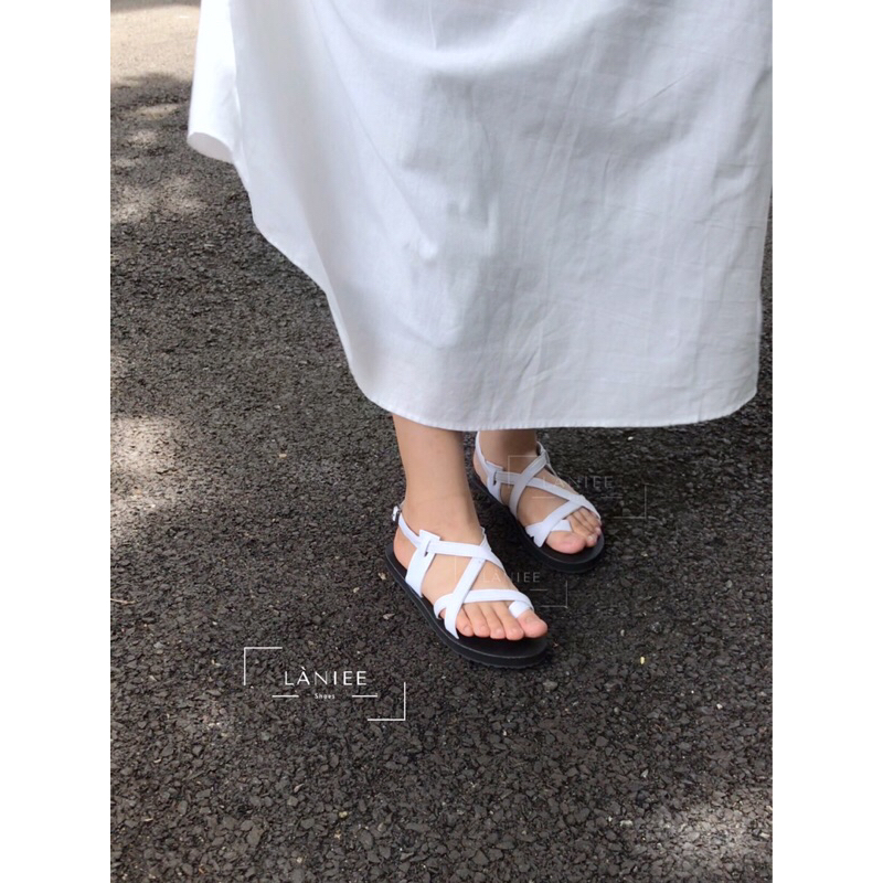 Giày sandal nữ Làniee quai dây chéo 5 màu BE KEM VÀNG, TRẮNG, NÂU, ĐEN, CAM GẠCH - LNT08