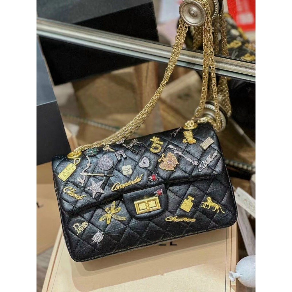 TÚI ĐEO CHÉO GẮN TAG LUNG LINH MẪU MỚI