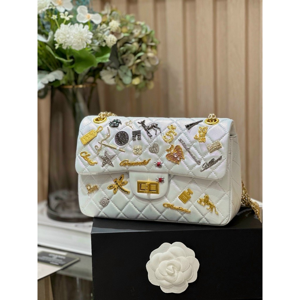 TÚI ĐEO CHÉO GẮN TAG LUNG LINH MẪU MỚI