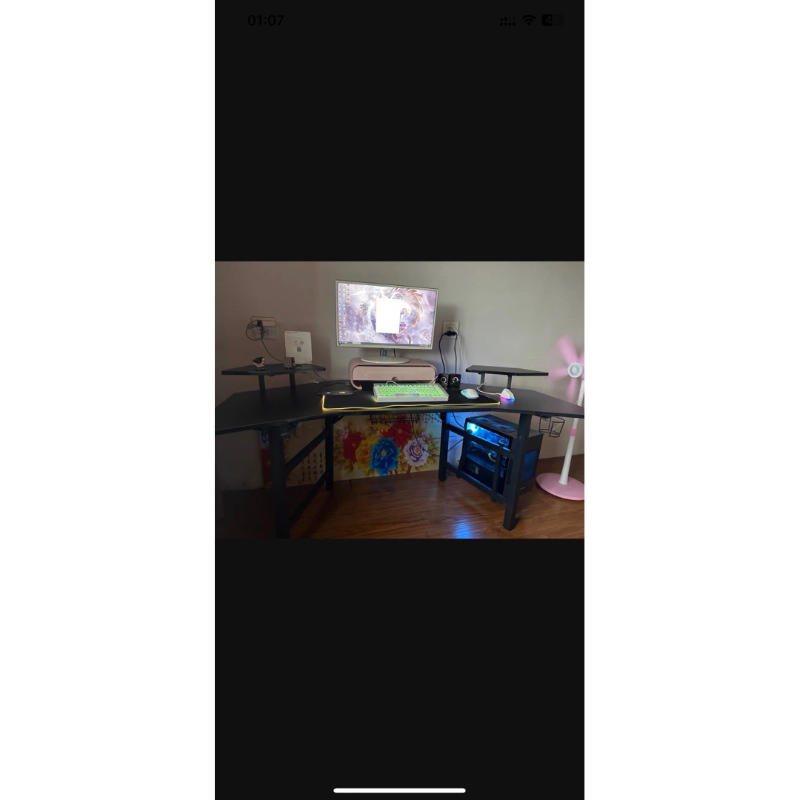 Bàn gaming phi thuyền mặt cacbon