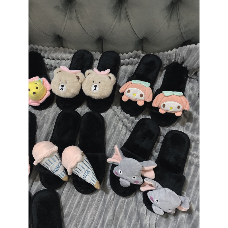 Dép Lông gắn gấu mã mới siuu cutte  hàng sẵn