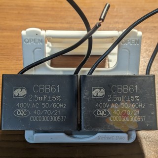 Tụ quạt điện 2.5µf 450V.AC (Tụ quạt 2.5 uf, 400 - 450V.AC)