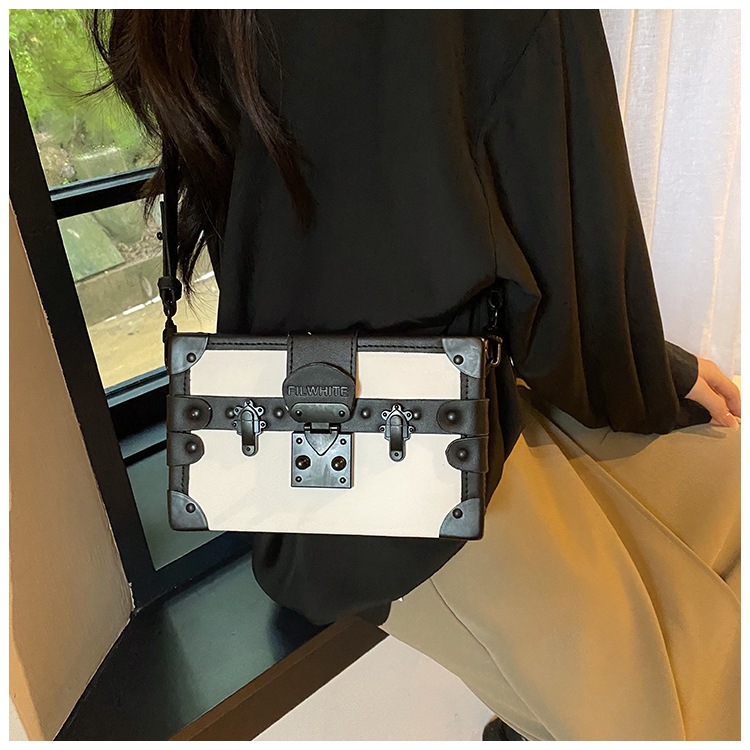 Túi Đeo Chéo Dáng Hộp Sang Chảnh Siêu Hot 2023, Túi Cốp Đeo Chéo Thời Trang V29