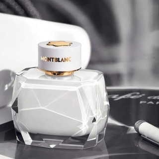 Montblanc Signature 𝐄𝐚𝐮 𝐝𝐞 𝐏𝐚𝐫𝐟𝐮𝐦 90ml