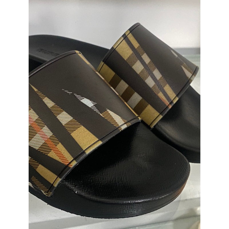 Dép nam BBR  hot tren quai cao su dẻo đế đúc nguyên khối cao 3 phân đầy đủ size từ 37 đến 43