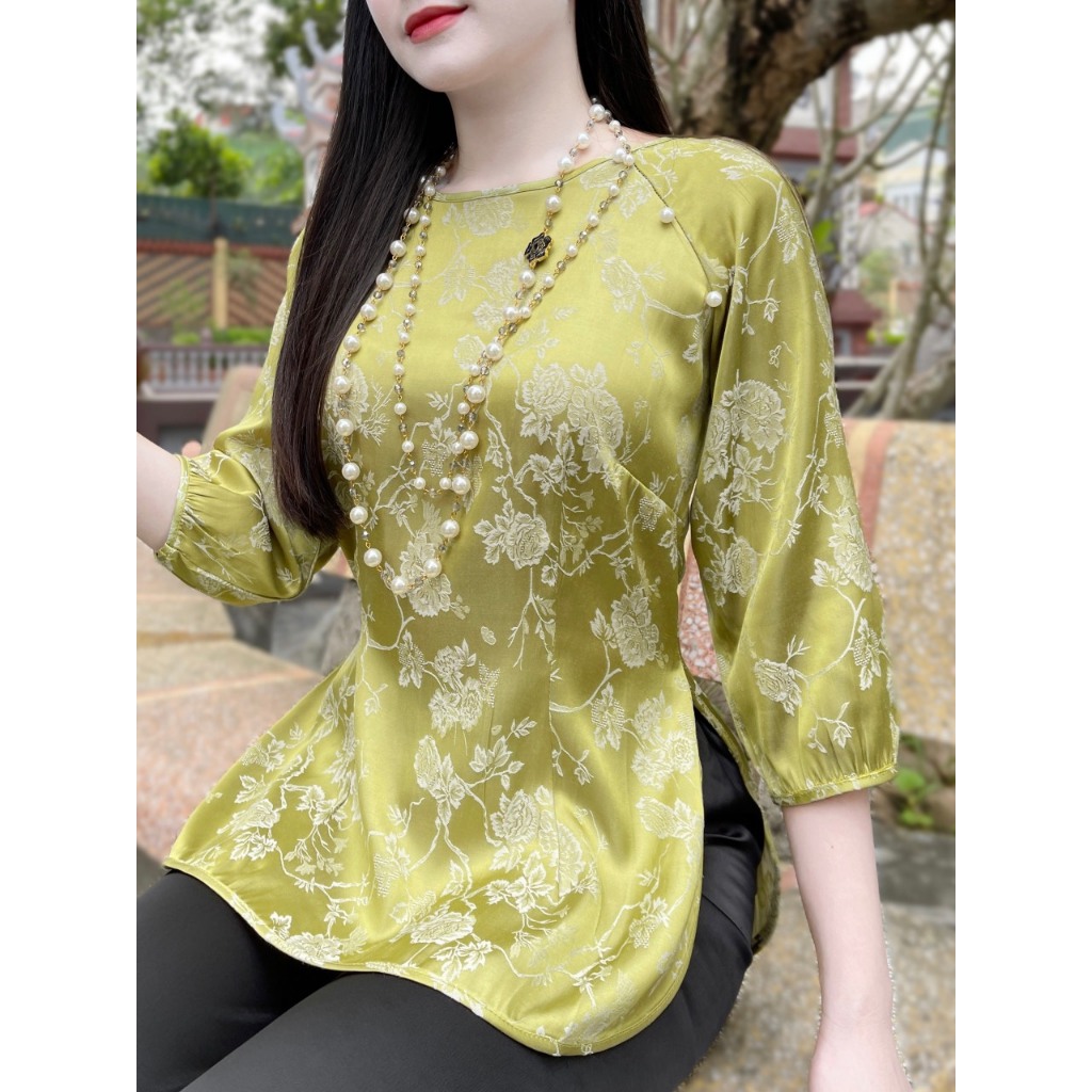 Lẻ Áo Gấm Hoa Đính Cúc Ngọc, Mã Áo P66
