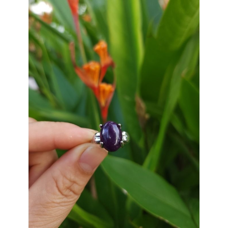 Nhẫn đá si Nhật