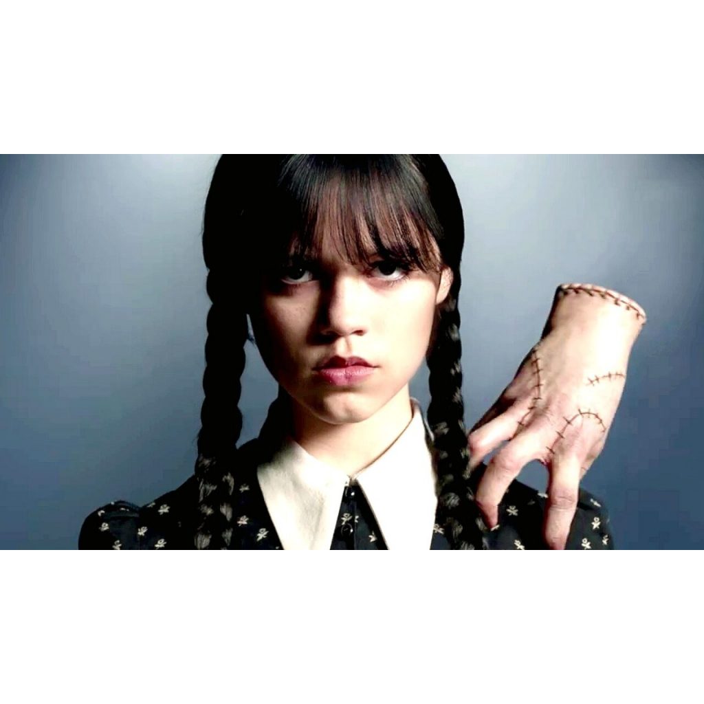 Bàn tay Thing ma quái trong phim Wednesday bằng cao su chơi hóa trang Halloween kích thước như thật