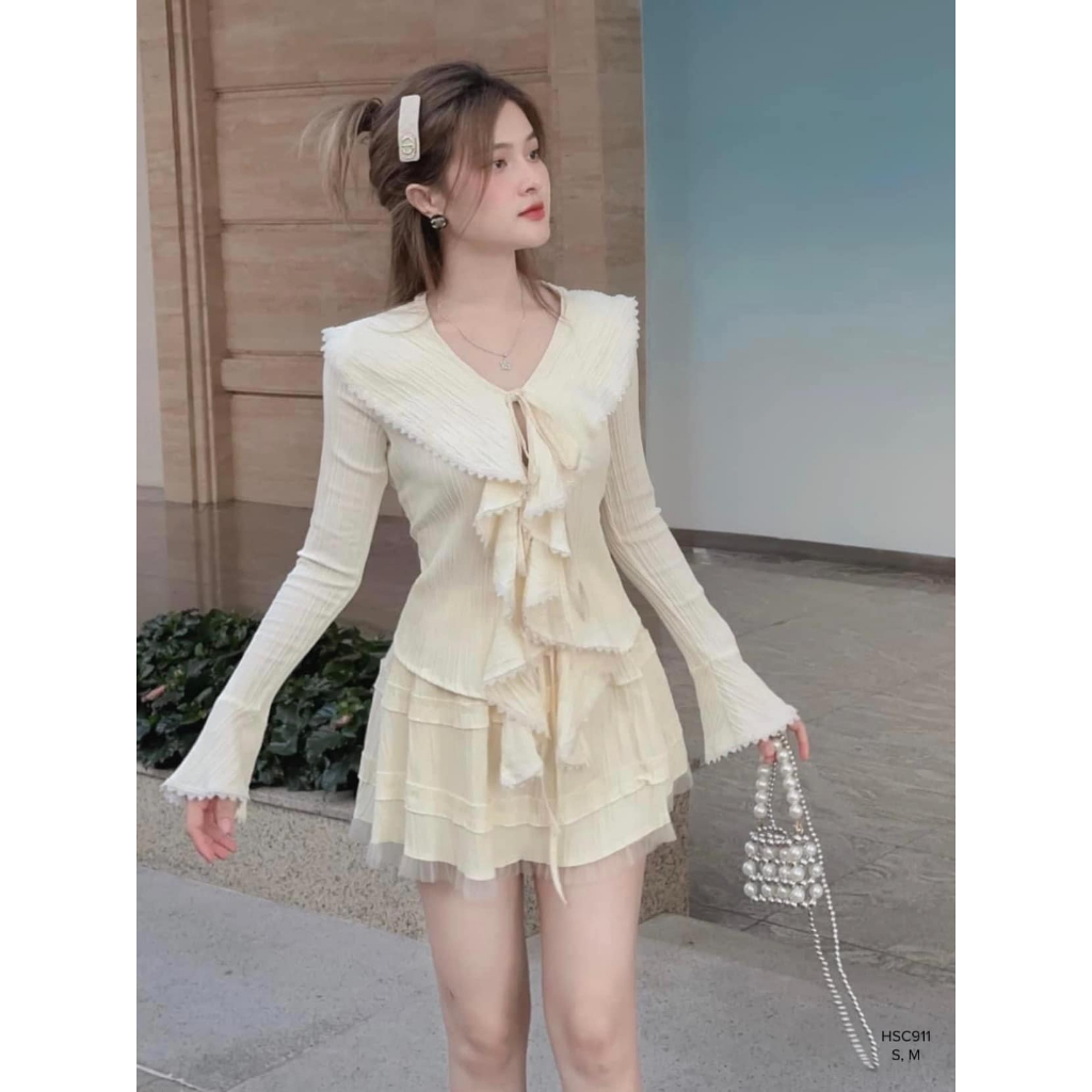 Set chân váy sọc gân áo bèo tay loe phong cách tiểu thư CHIBEST HSC911