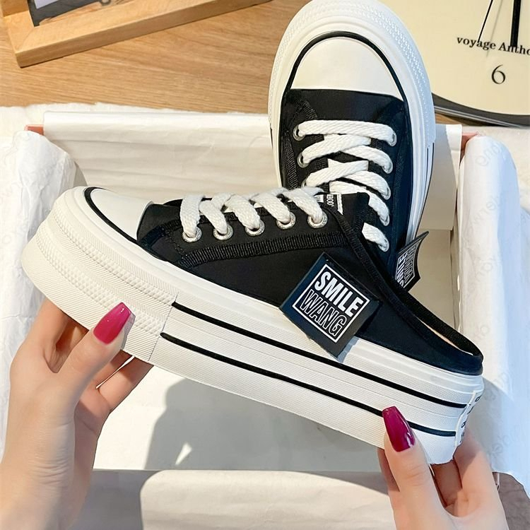 Giày sục nữ smile kiểu mới đế bằng 5cm mẫu giày hở gót HOT năm 2023.