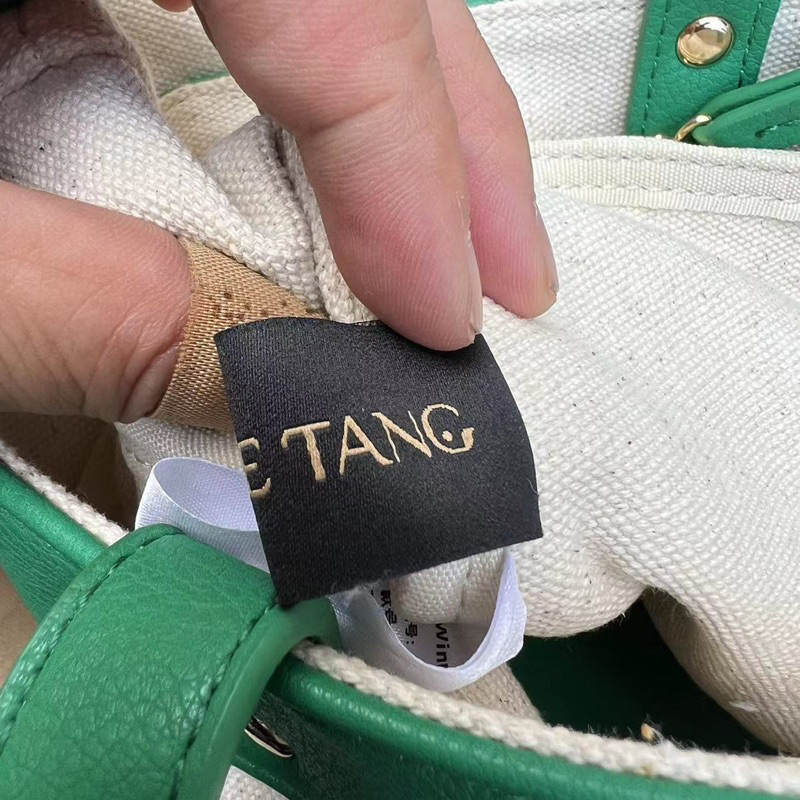 Túi winnie tang đeo chéo nữ