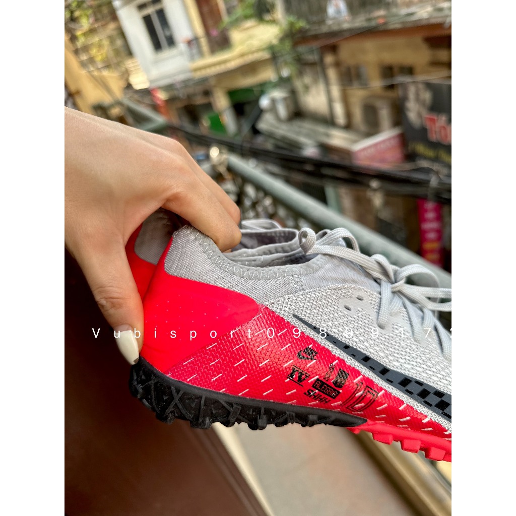 Giày bóng đá chuyên sân cỏ nhân tạo Vapor 13 Pro xám đỏ