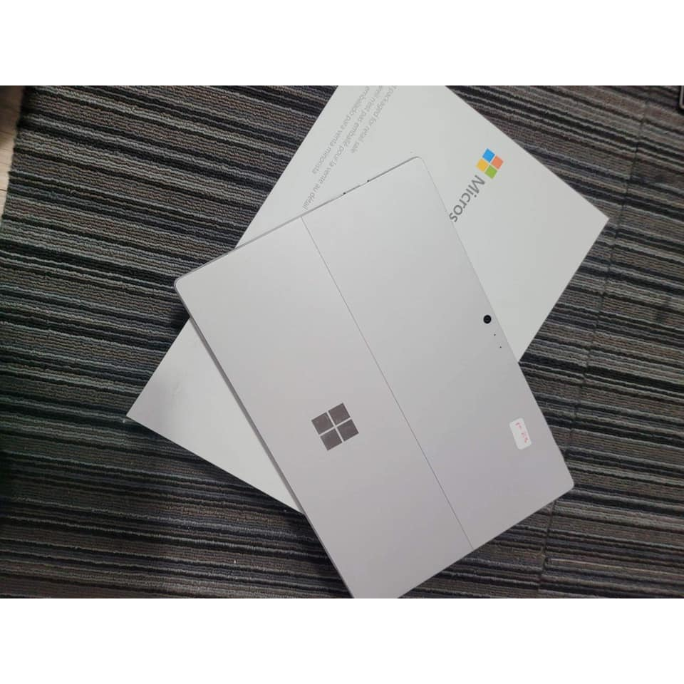 Máy tính bảng Surface Pro 5 Core i7 7660U 8G 256G 12.3-Inch QHD Touch