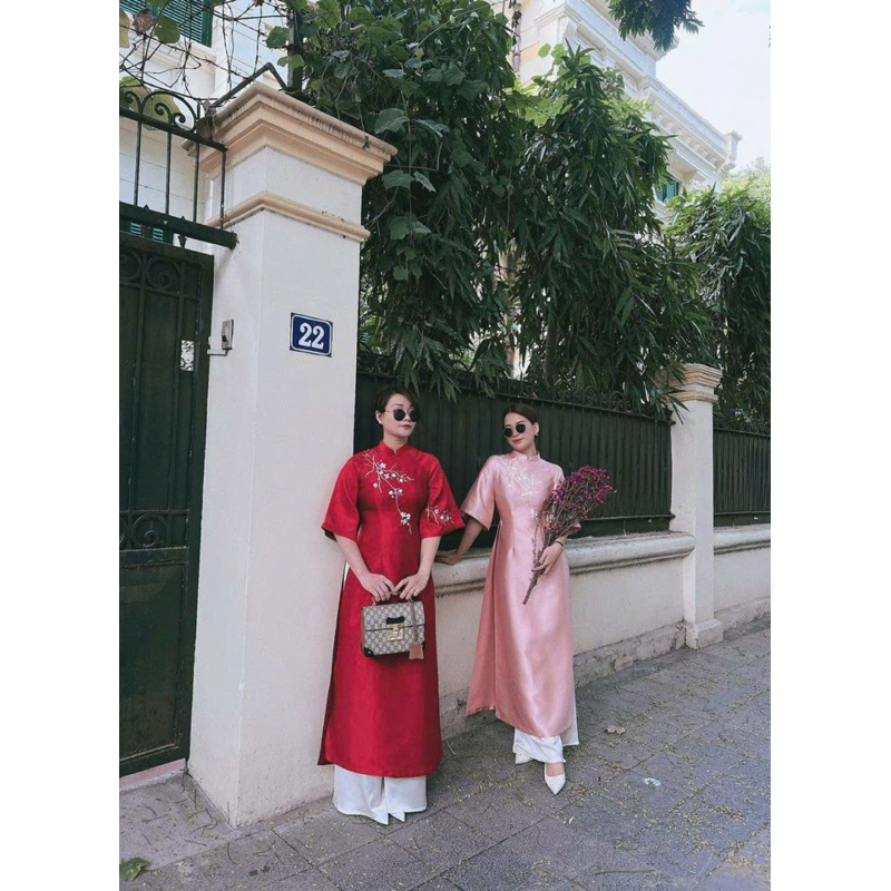 Áo dài cách tân tafta ruy băng tay loe sang chảnh