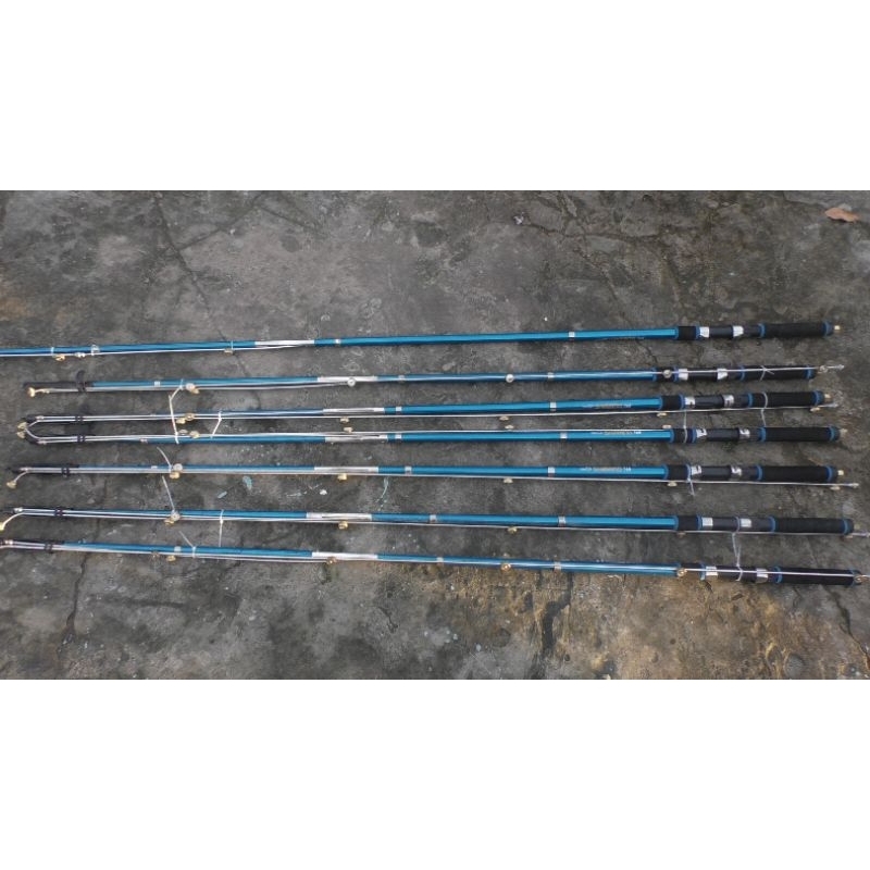 Cần phun thuốc nhựa carbon 3m5, 7 béc phun