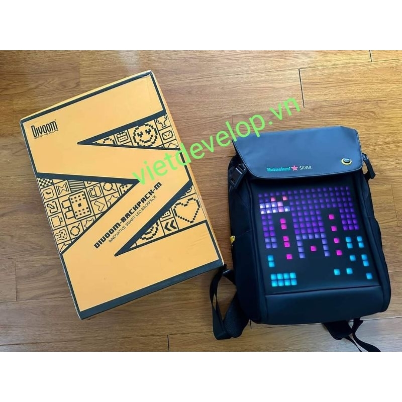 Balo laptop Divoom Pixoo Led Backpack side M logo Heineken