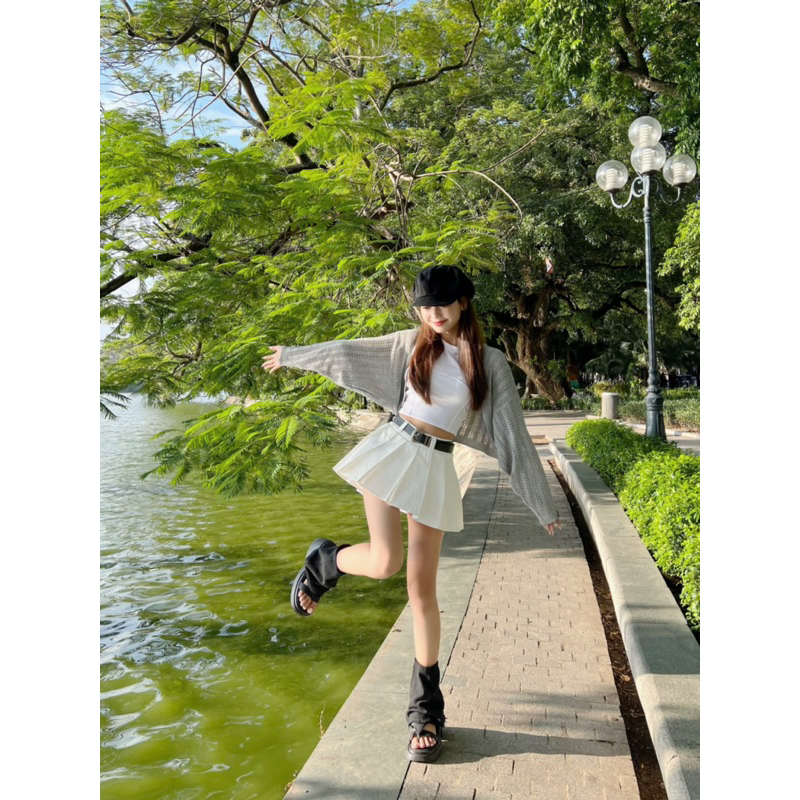 TÁCH SET CHÂN VÁY Y2K XẾP LY NGẮN TRƠN ĐEN / TRẮNG