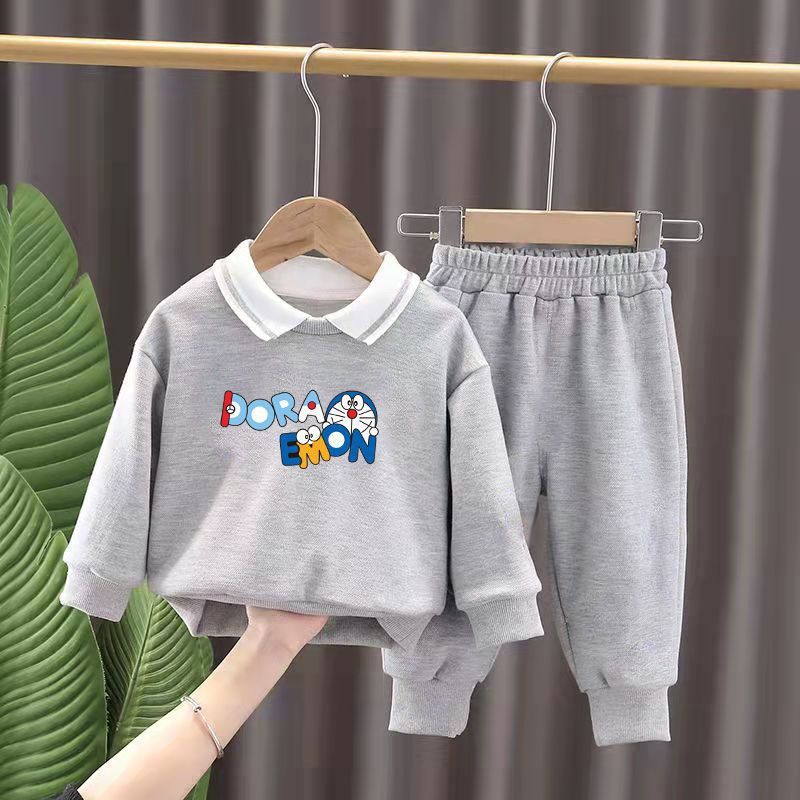 Bộ thu đông hình Doremon 3 màu chất da cá đẹp cho bé
