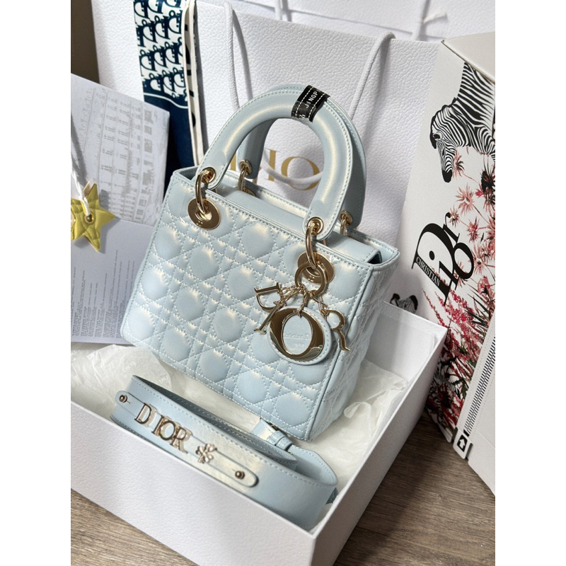 Túi quai xách đì ô lì Xanh mint nhạt ánh ngọc trai Form , chất da chuẩn sz20cm Full box 2 lớp.Tặng kèm SIÊU ĐỈNH