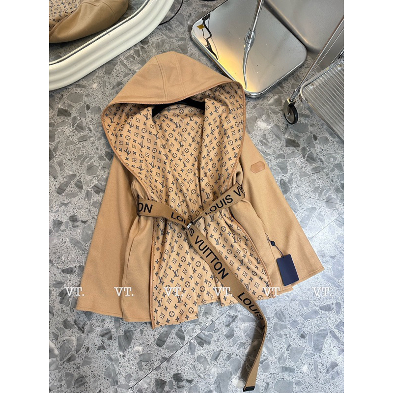 Khoác dạ LV siuu cấp