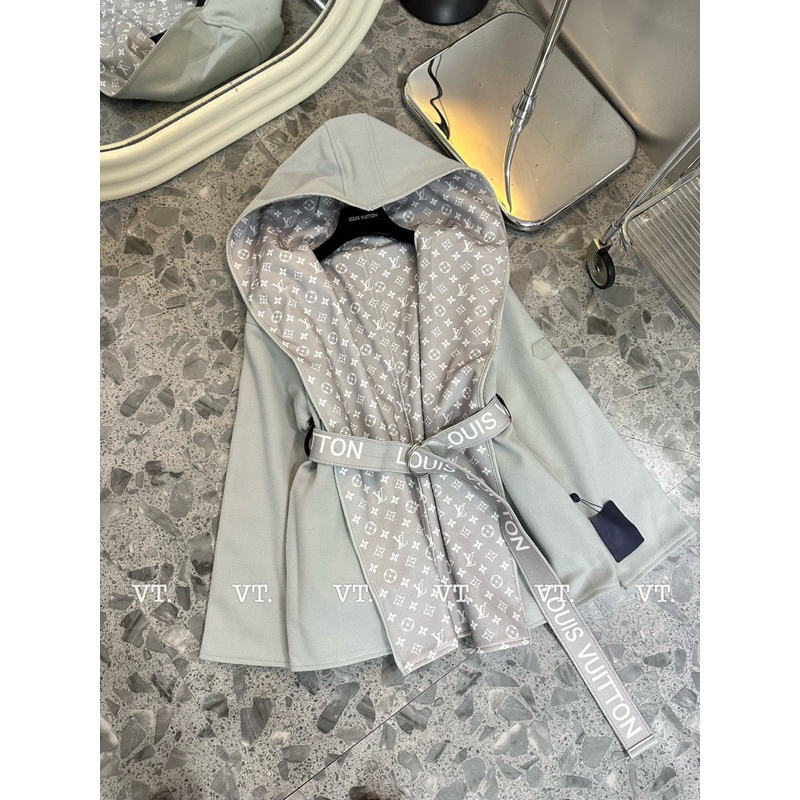 Khoác dạ LV siuu cấp