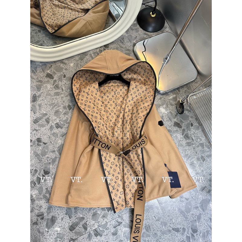 Khoác dạ LV siuu cấp