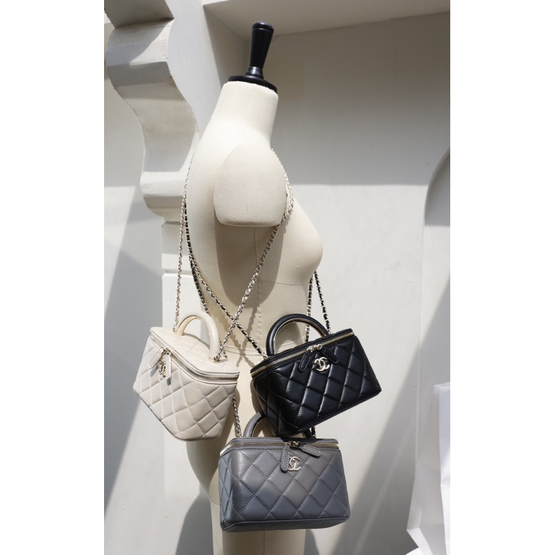 Túi quai xách cốp xleo QUAI KIM LOẠI hàng fullbox nam châm vip sz20cm 3 mầu: Đen,Ghi & Kem w166-18