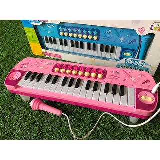 Đàn organ có micro cho bé