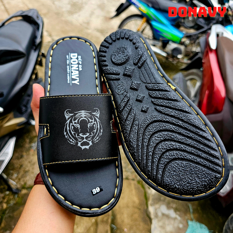 Dép Quai Ngang Nam Con Hổ Trẻ Trung Da Cao Cấp, May Full Quai Và Đế Bao Chắc Chắn  D.HHO