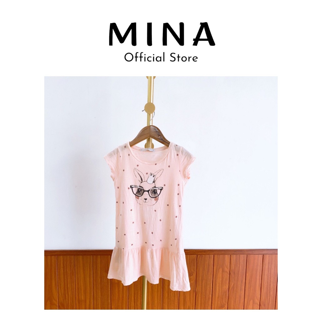 ĐẦM THUN BÉ GÁI MANGO - CẮT TAG, CHƯA MẶC - MỚI 80%. LỖI NHẸ