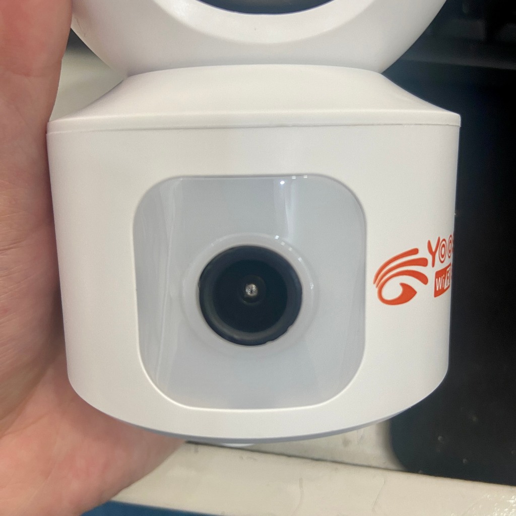 CAMERA YOOSEE QS415 – 2 MẮT 2 KHUNG HÌNH TRONG NHÀ