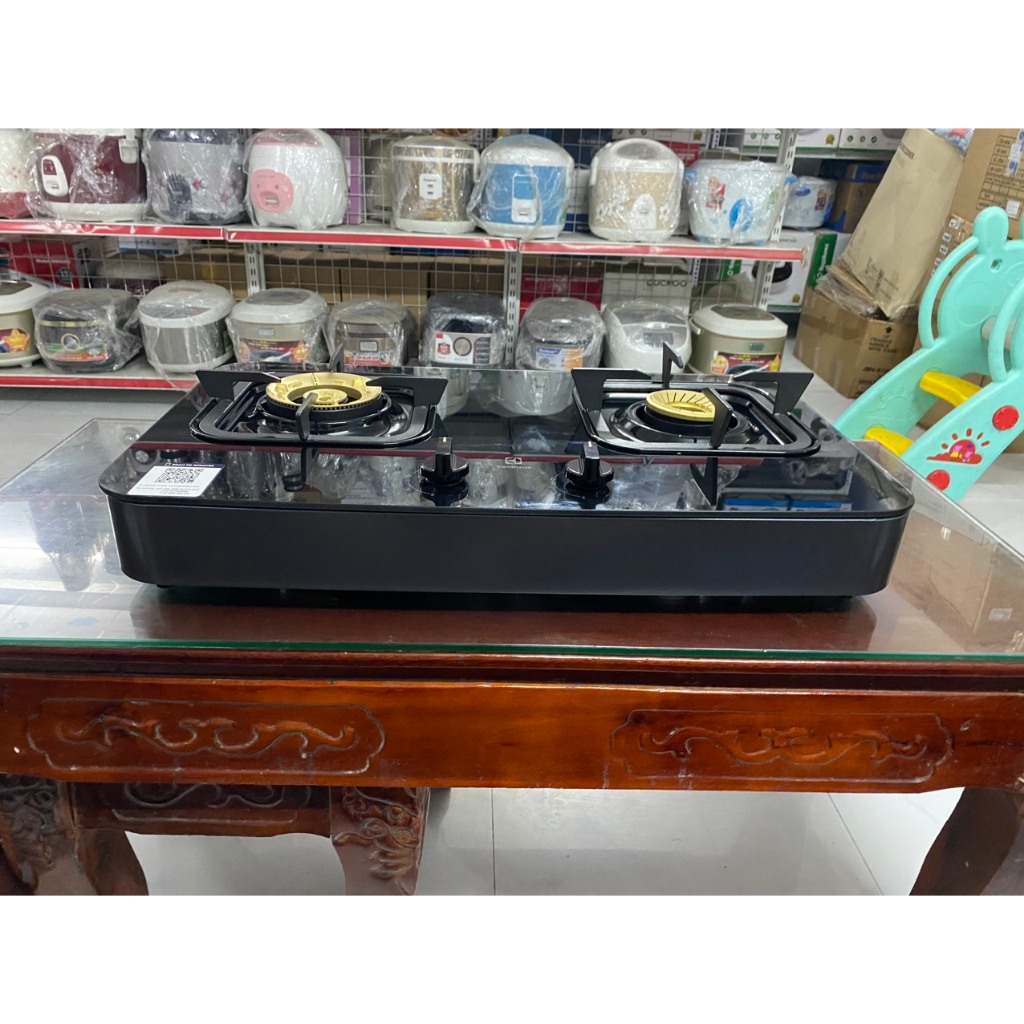 Bếp ga đôi Electrolux ETG7266GKR - Hàng trưng bày