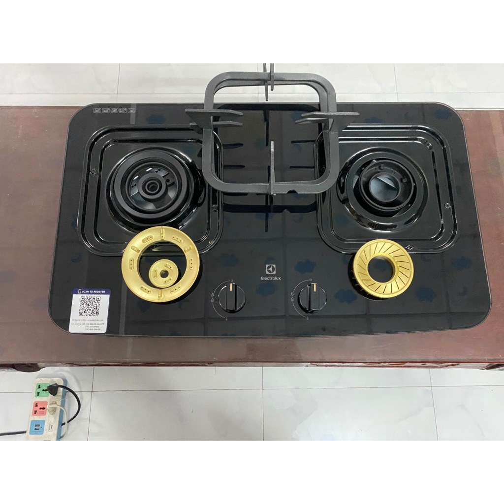 Bếp ga đôi Electrolux ETG7266GKR - Hàng trưng bày
