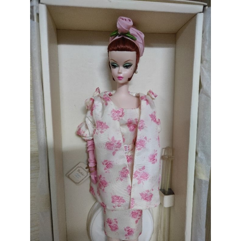 Búp bê barbie Silkstone Lucheon hộp xấu
