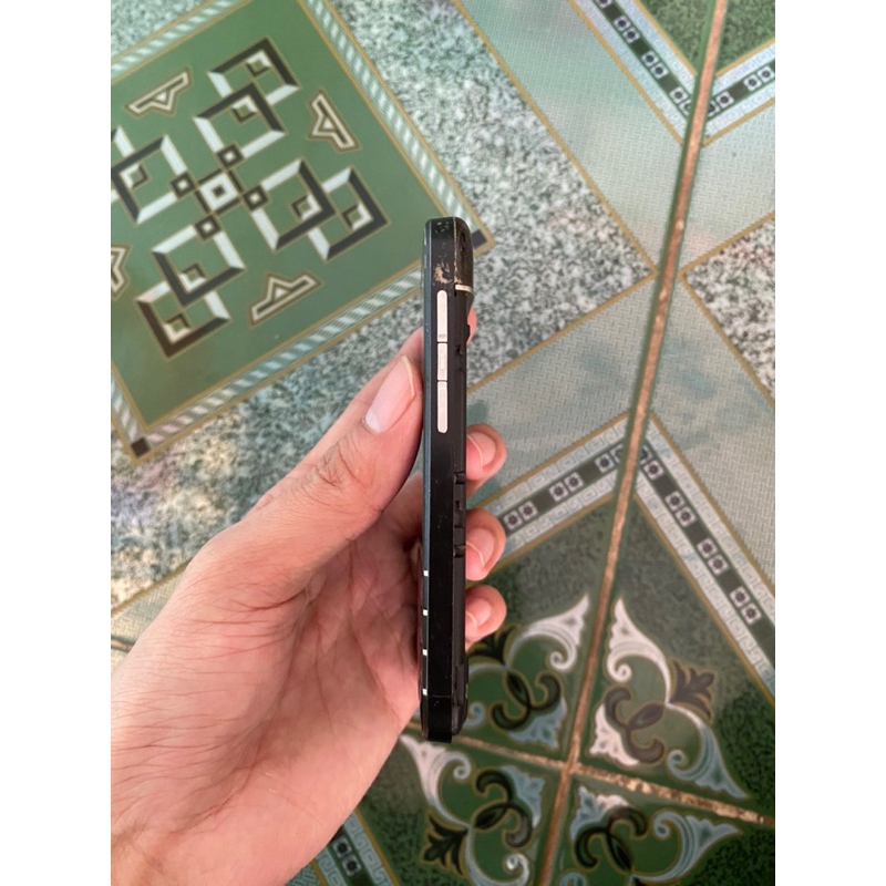 Xác điện thoại Blackberry Q10 không nhận sim