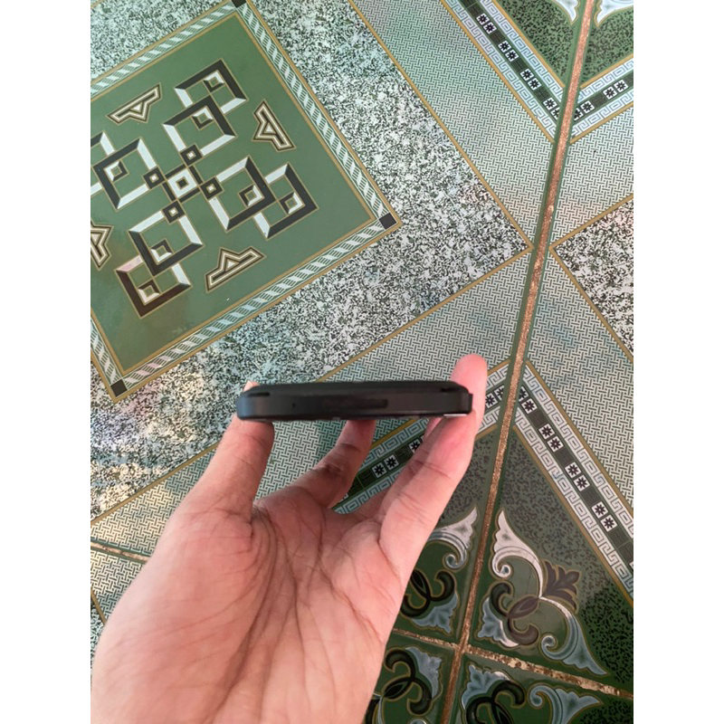 Xác điện thoại Blackberry Q10 không nhận sim