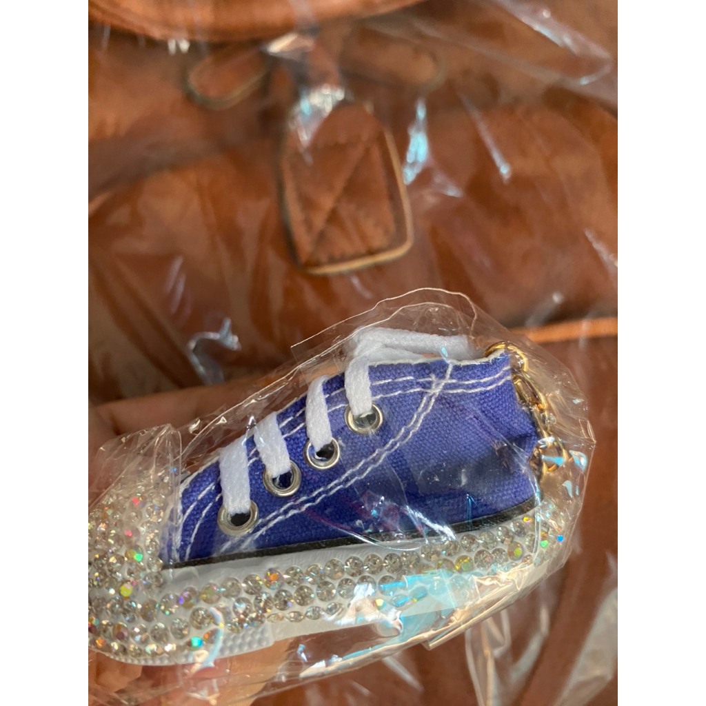 Móc khóa giày sneaker