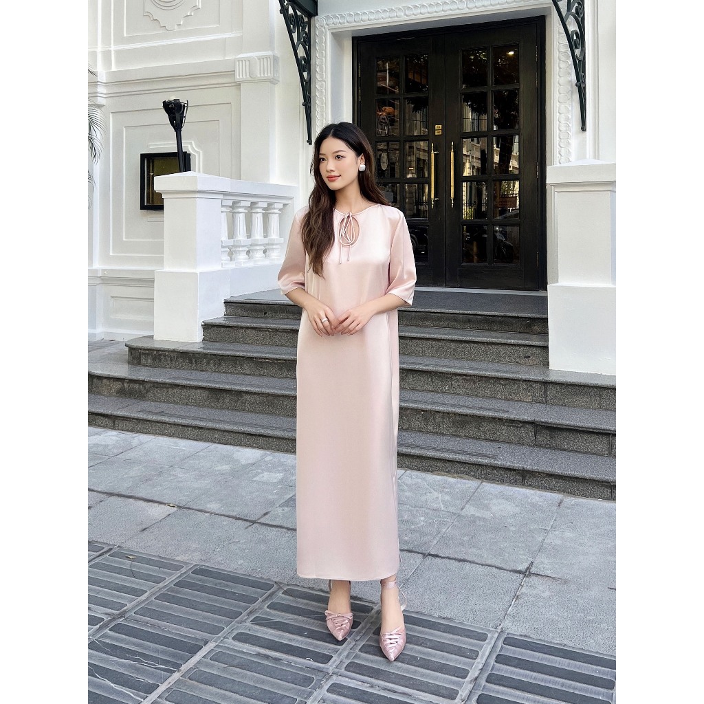 Đầm lụa khoét giọt nước Mauve Eggie dress