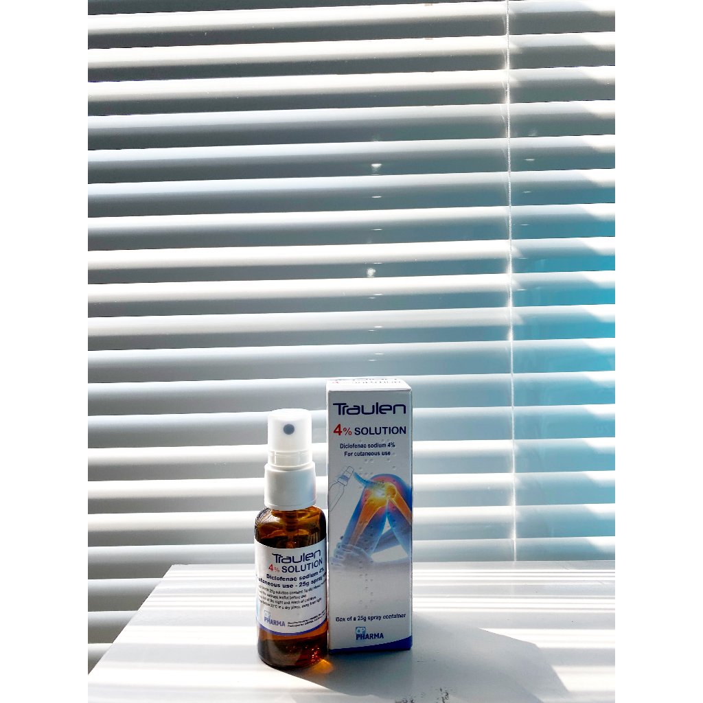 Chai xịt Traulen 4% Solution 25g giảm đau vai, đau cơ, đau khớp, bầm tím, bong gân, căng cơ