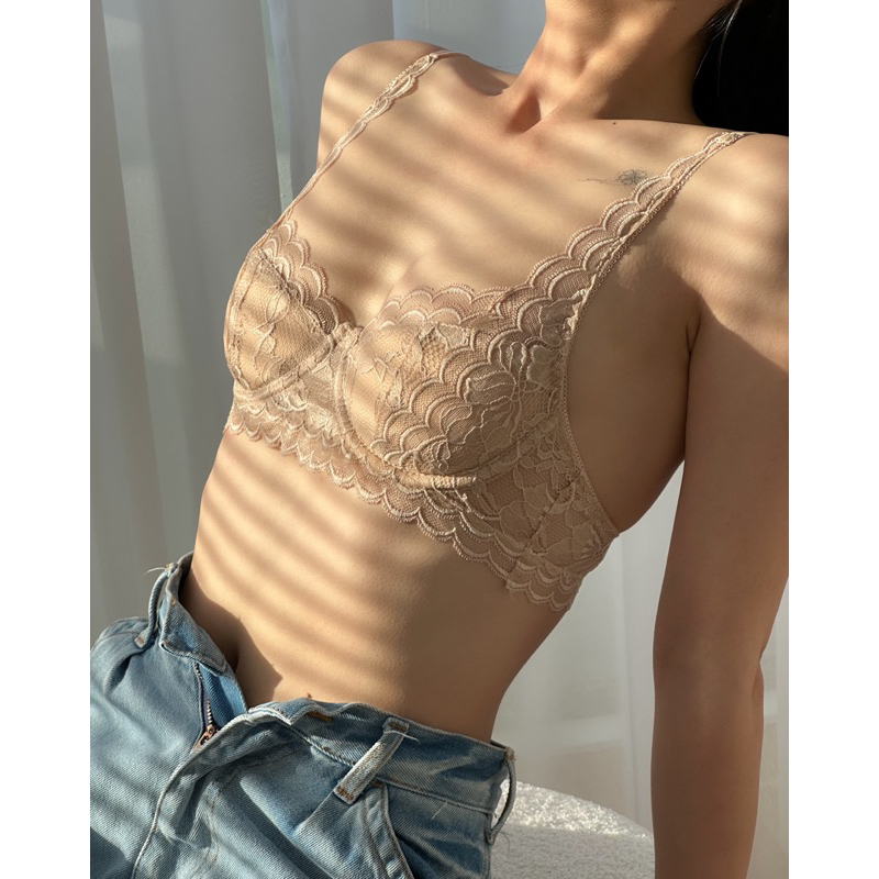 Bộ Đồ Lót Thiết Kế Shira Áo Ren Đáp Cúp Có Gọng, Tặng Kèm Mút