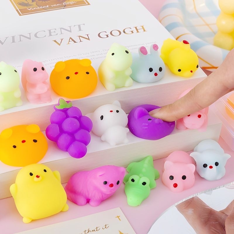 Có hộp đựng 30 con mochi thú dẻo siêu mềm