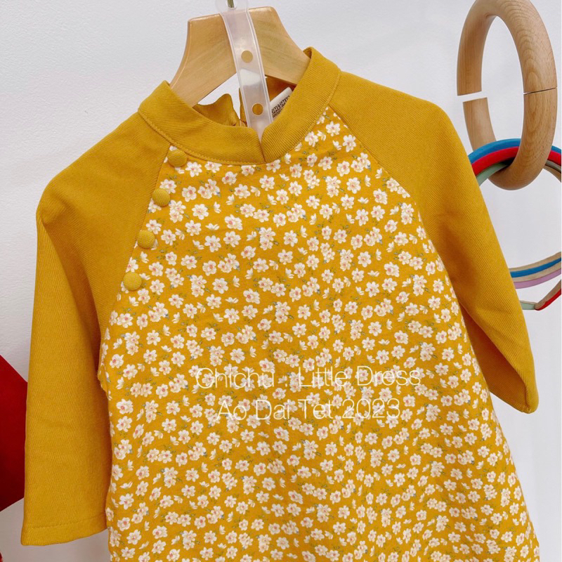 Áo Dài Bé Gái CHIPP Thô Cào Bông mix Nhung hoa vàng nhí dáng cách tân Mùa Lễ Hội Tặng Kèm Bờm Xịn Xò