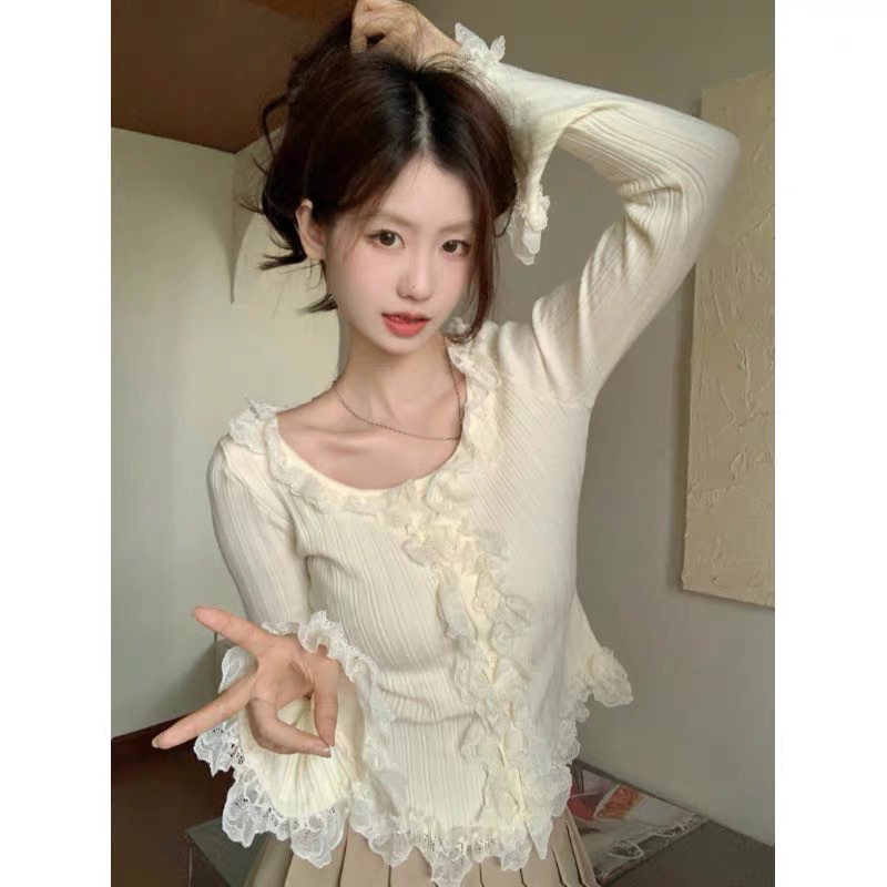 ÁO LEN GÂN PHỐI REN BÈO TAY LOE”MICHI” tiểu thư