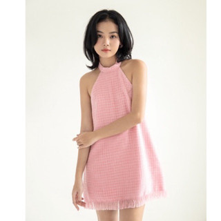 Đầm ngắn dáng suông vải tweed hồng