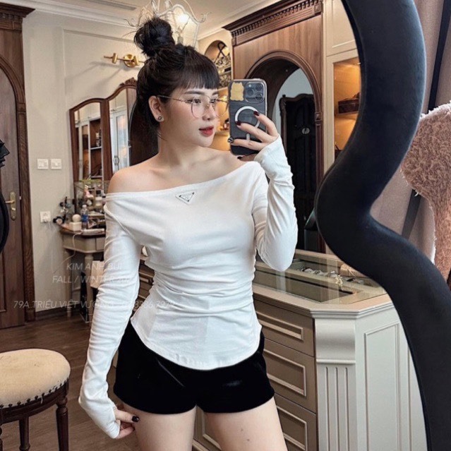 Áo Nữ, Áo Trễ Vai Bozip Panda Logo Đính Thêu 2 Màu Đen Trắng