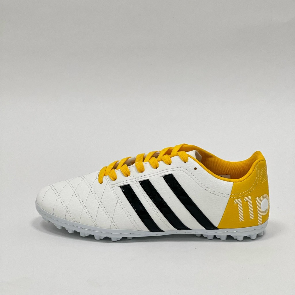 Giày Bóng Đá Wika 3 Sọc 11Pro Toni Kroos Chính Hãng Bảo Hành 3 Tháng