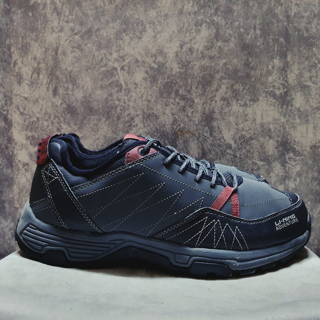 2hand  Giày thể thao đen Li-ningg