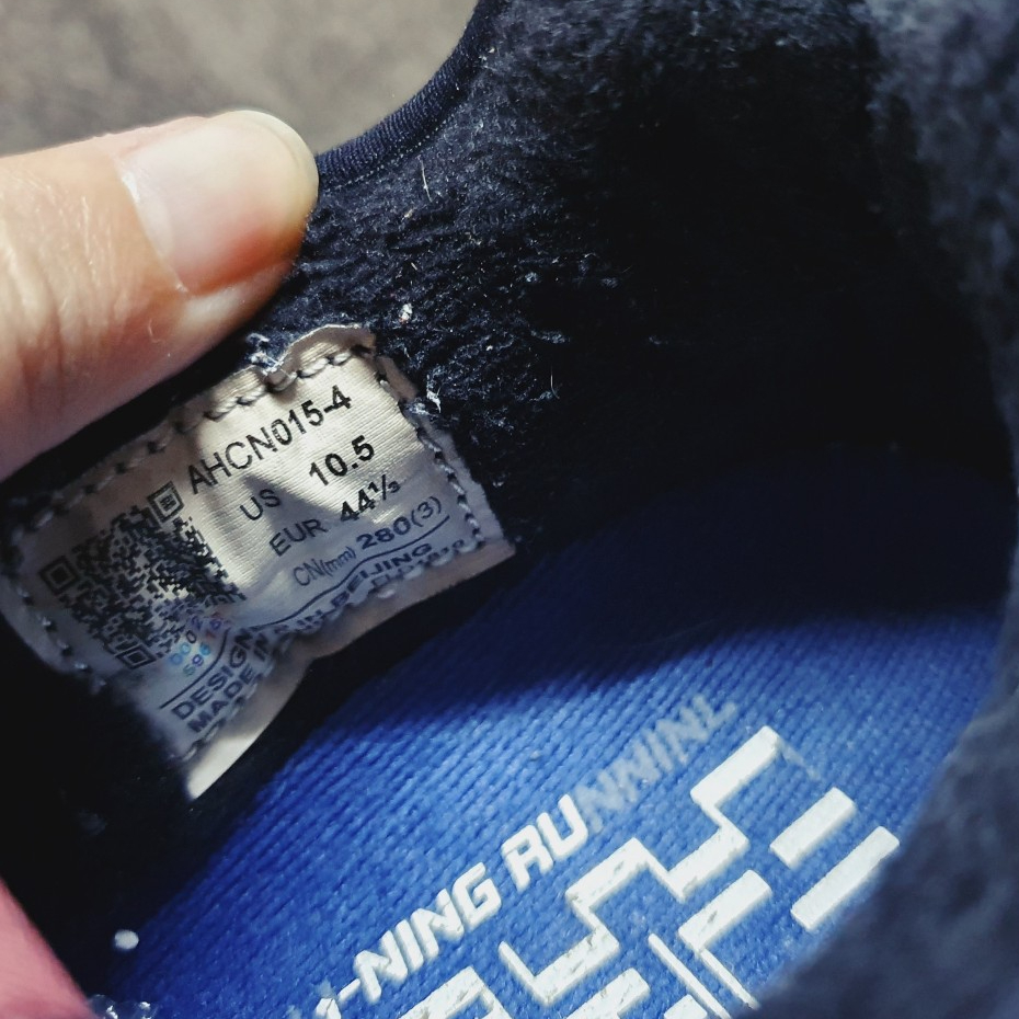 2hand  Giày thể thao đen Li-ningg