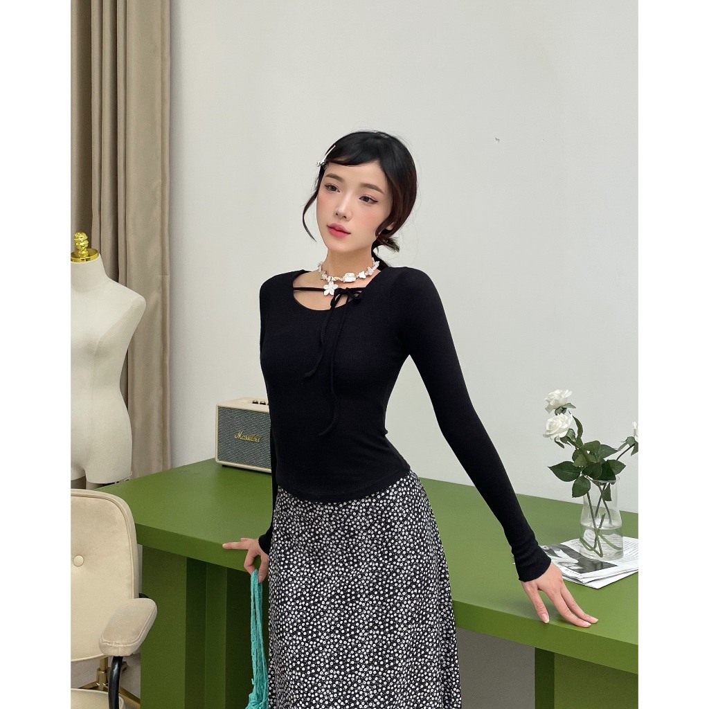 Áo thun ôm tay dài MONÁ - ISA